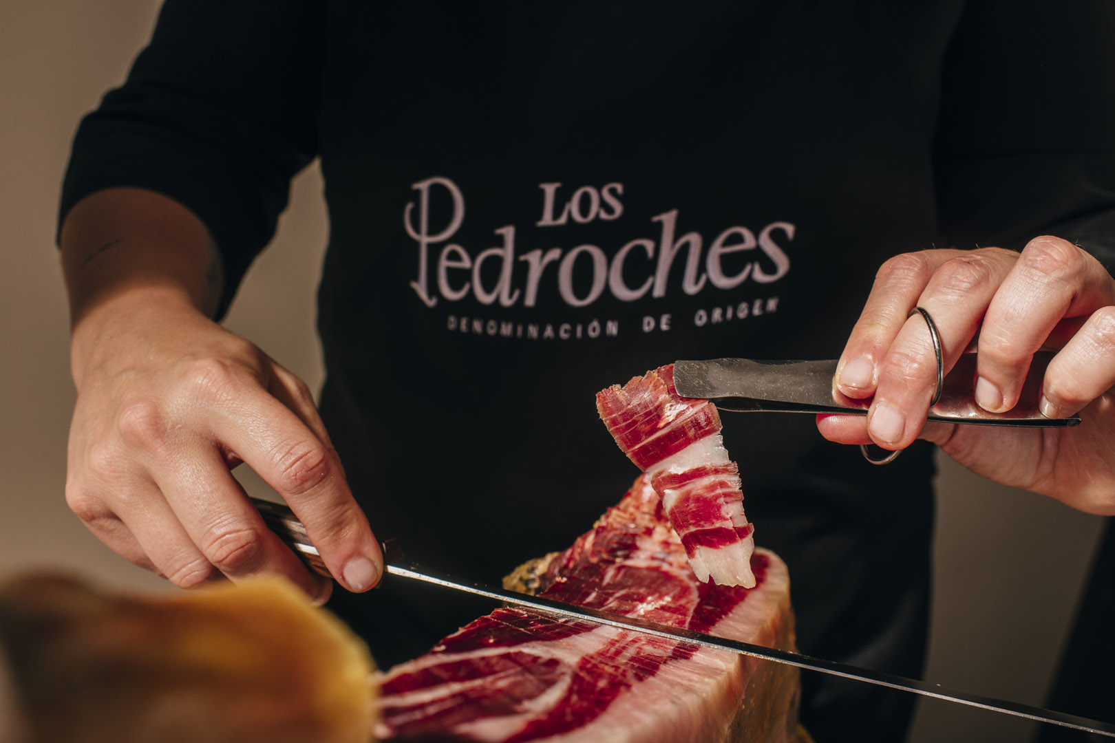 Jamón de Bellota 100% Ibérico DOP Los Pedroches: Un Tesoro Protegido por la Unión Europea